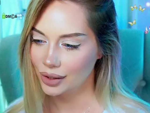 0------0 on BongaCams 