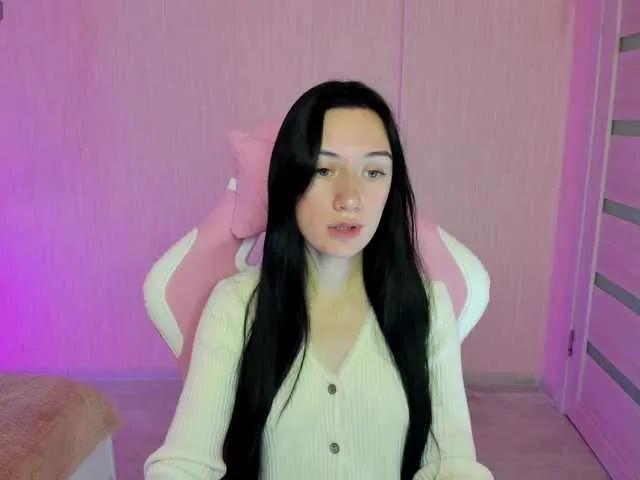 ArinaMeow19 on BongaCams