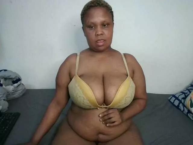 BIGTITTISXX on BongaCams