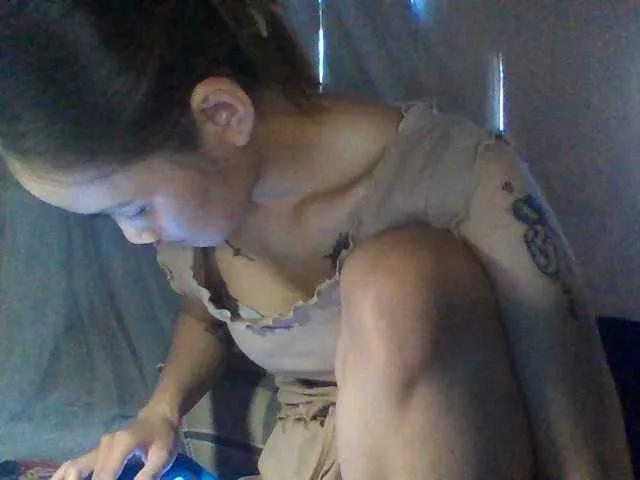 Bongiu98 on BongaCams