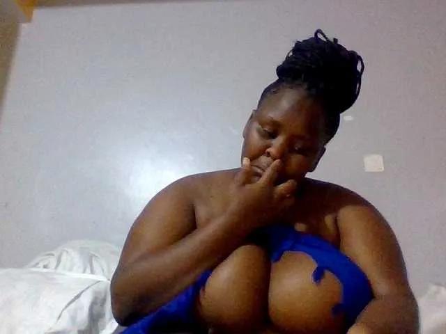 Bursty-Monique on BongaCams