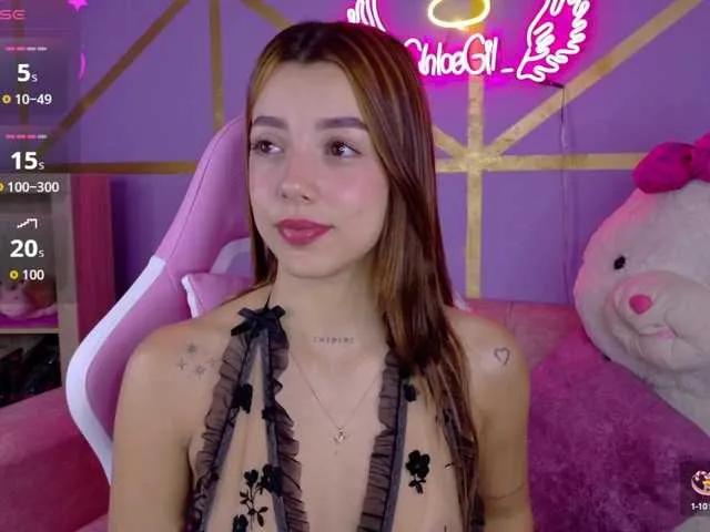 Chloegil on BongaCams