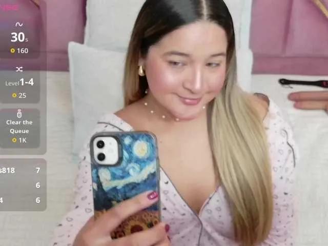 collegepawglovedaddy on BongaCams 