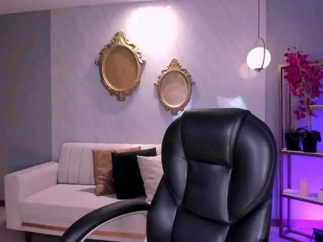 DonnaStonne on BongaCams 