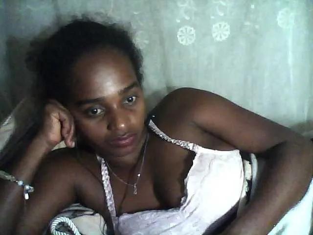 Flania — Les hommes respectueux, les compliments chuchots, les jeux de rle... et vous voir prendre du plaisir 