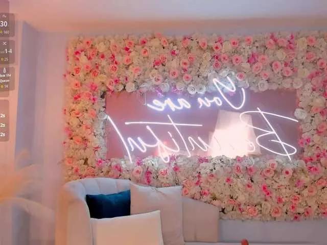 GiaFerrara — I love it when they support me, that means they like my show and get horny with my body.