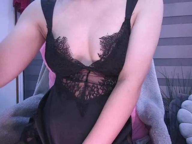 KazumiChan on BongaCams