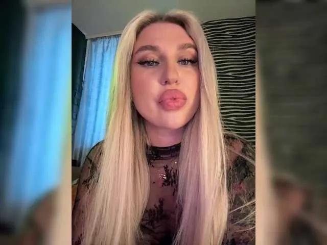 Kotofeyka1 on BongaCams 