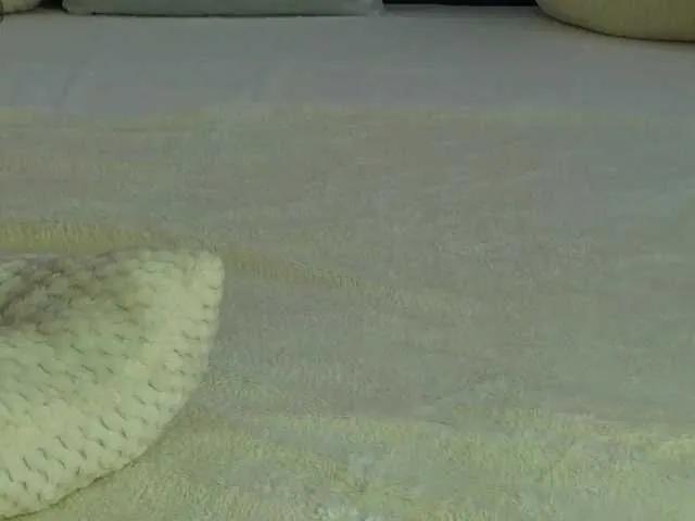 LauraMirage on BongaCams