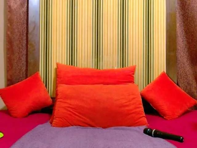 lexybooty on BongaCams