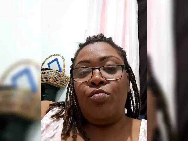 Lilith826 on BongaCams