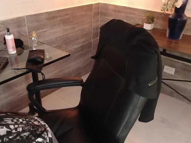 LussieWillow on BongaCams