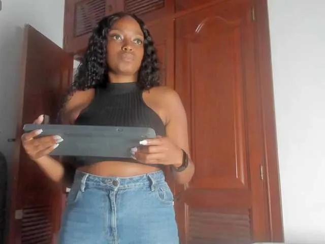 Martina-Jackson- — I'm excited by dirty conversations, risky men and hot games, I'm always looking for someone willing to push me to the limit.