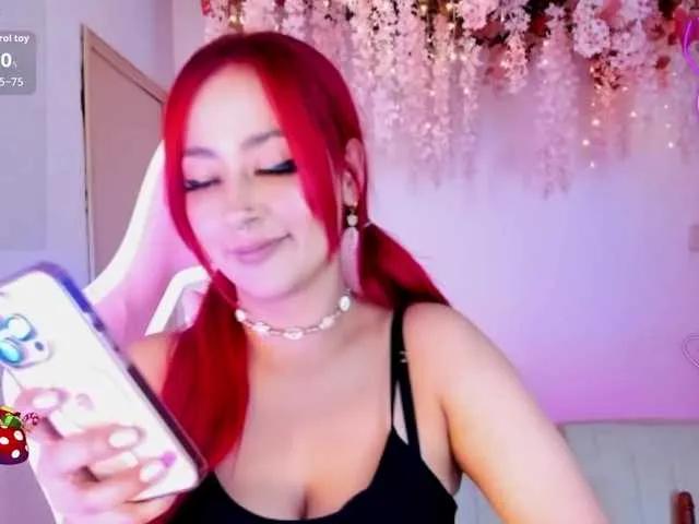 Mia-Bloom on BongaCams