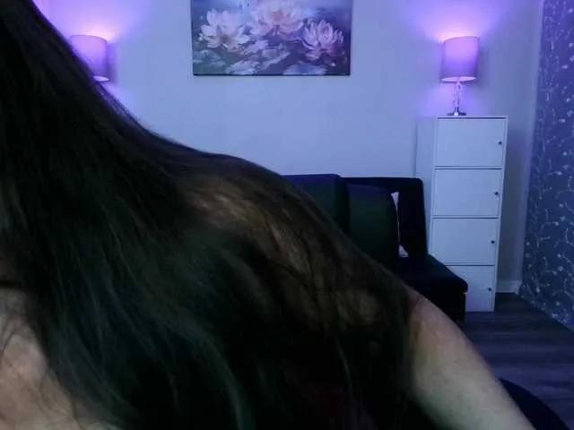 Milf-Samie on BongaCams