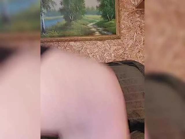 milli1983 on BongaCams 