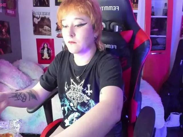 Mistresscrowley-666 on BongaCams