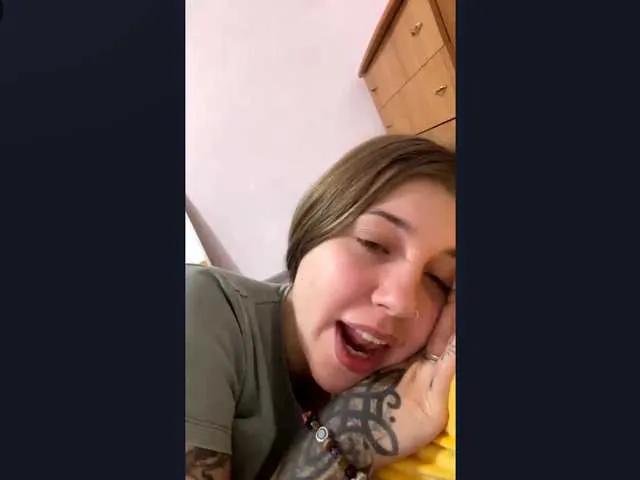 Naughty-Mailey on BongaCams