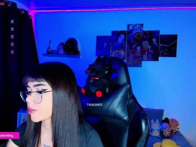 Nicorobin — I am a goddess, tattooed with pleasure and attitude, with curves that arouse fantasies. My body is art, thin but with a booty that does not go unnoticed. In each show, I transform into your obsession: playful, daring, intense..  Make me yours and...