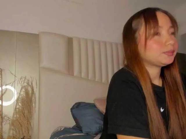 queen-angelique on BongaCams