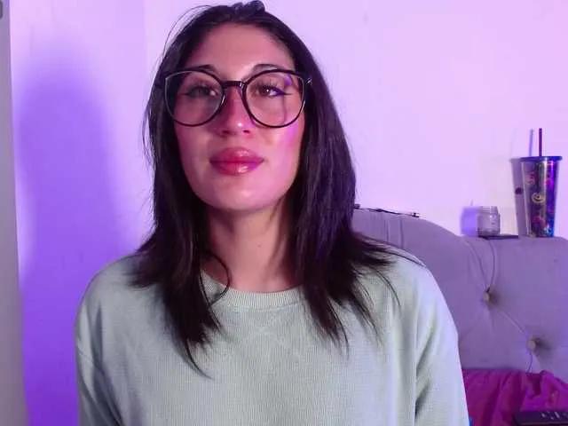 Red-moonn on BongaCams