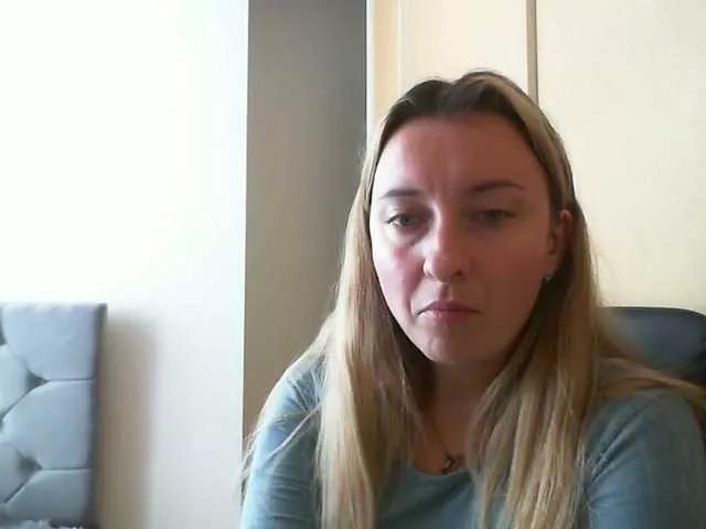 RuslanaFlower on BongaCams