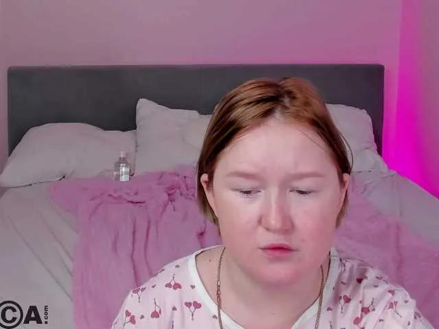 Sara-Moor on BongaCams