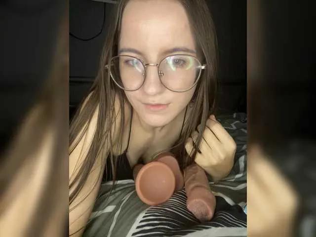 sweet-kiss22 on BongaCams 