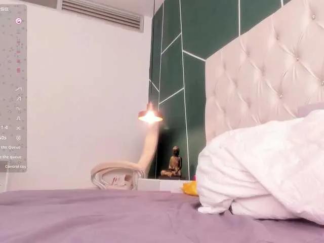 VeronicaLanz's avatar