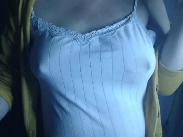 vesna2020 on BongaCams