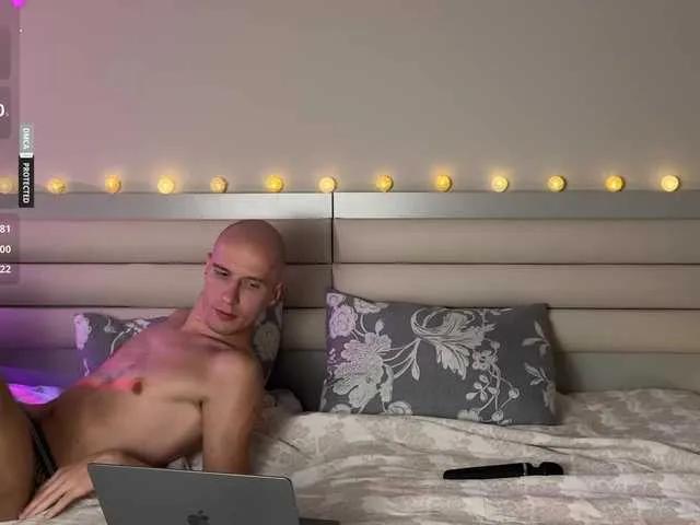 XXXDreamTeam on BongaCams 