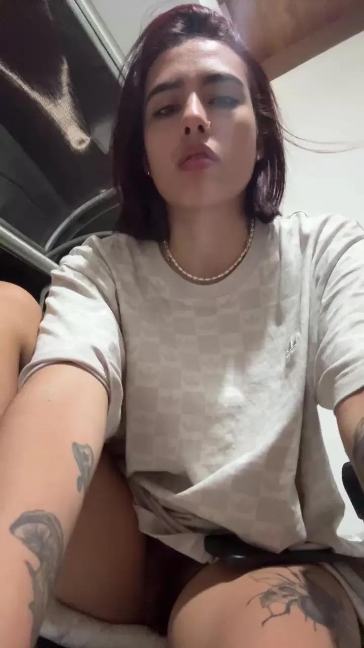 Cataleya_666 on Cam4 