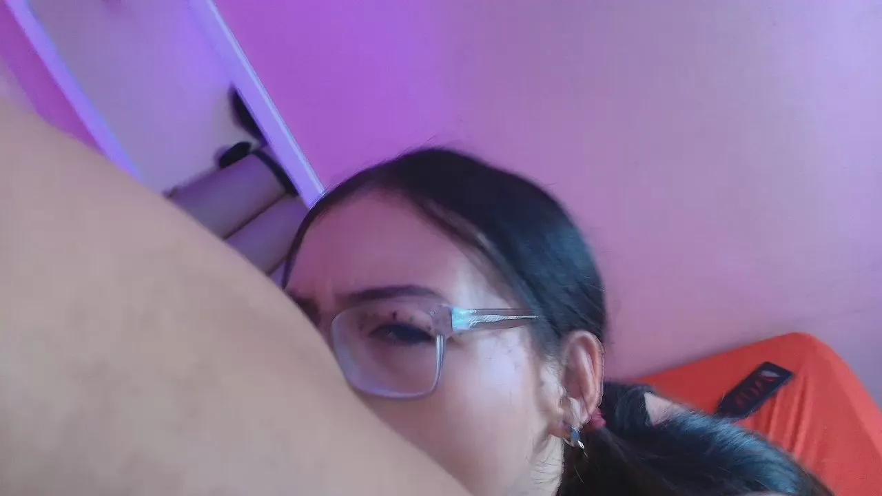 Crimsonsecretts's avatar