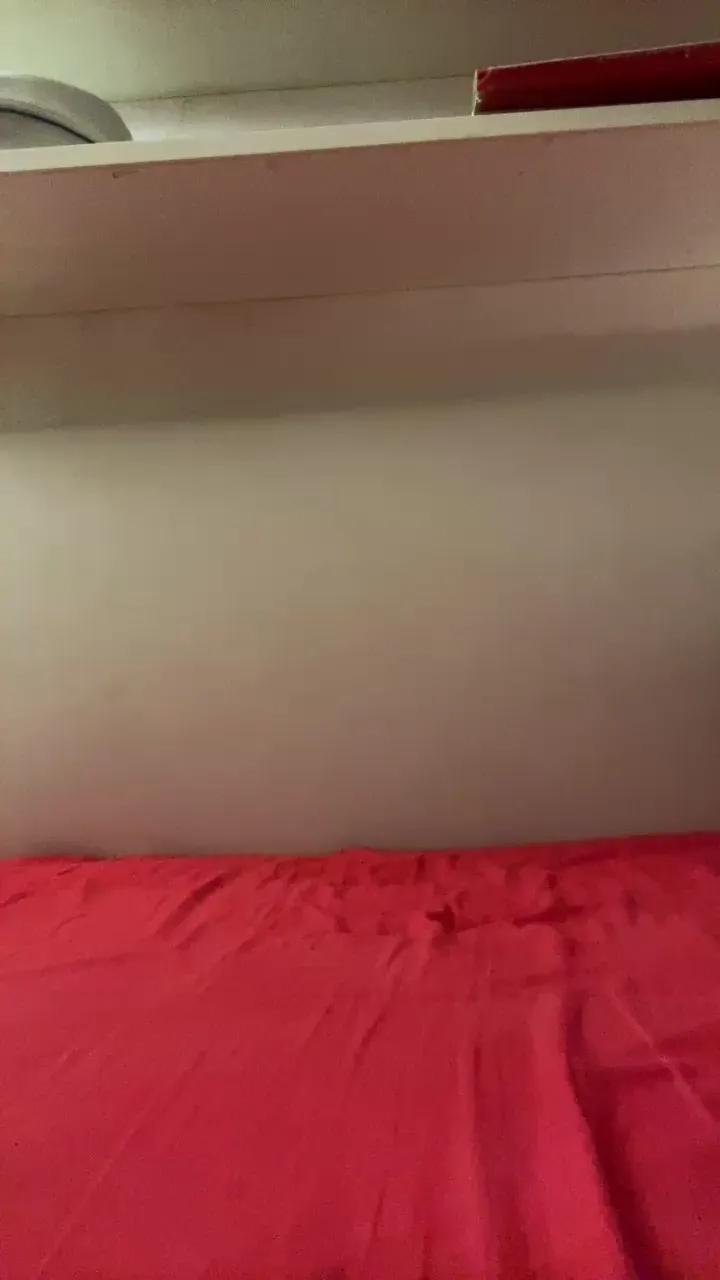 Iavorovschi_31 on Cam4