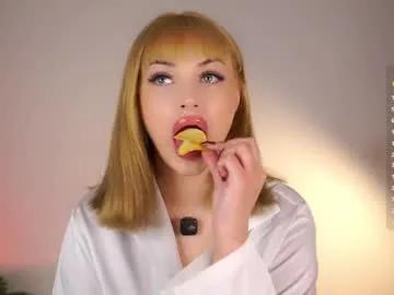 _vi_vi_ — GOAL: sensual suck finger  Call me Katrina  Nice to see you! My favorite patterns 25|77|123 |222|300 #blonde #squirt #bigboobs #teen #natural [24 tokens remaining]