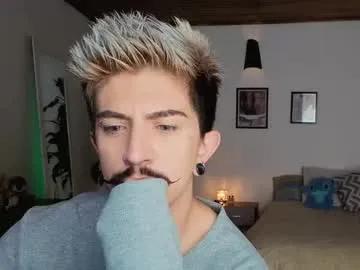 adriansafronov_'s avatar