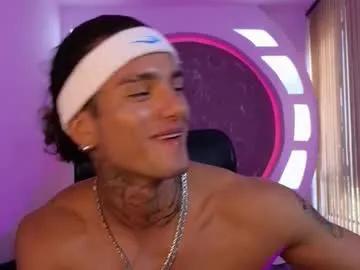 alanrodgers2_0 on Chaturbate 