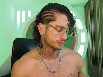 alanrodgers2_0 on Chaturbate 