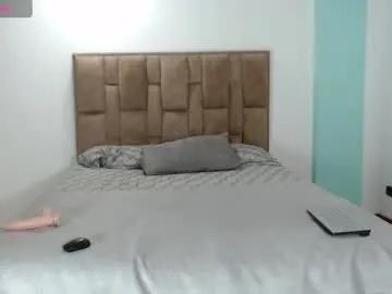 aleejhandra — LETS  MAKE ME SQUIRT FUCK PUSSY - Multi-Goal :  A surprise #pregnant  #lovense #feet #pantyhose #latina