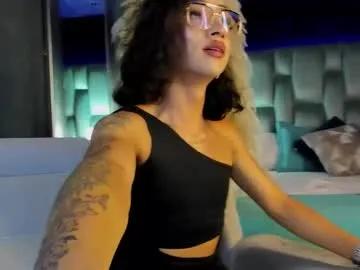 alidiaz__ on Chaturbate