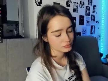 alivialovely's avatar