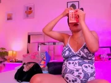 candyygirl_1 — GOAL: Play with tits and spit them [99 tokens remaining] 