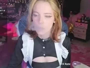 crackling_tati on Chaturbate 