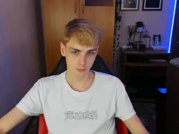 danny_fox888 on Chaturbate 