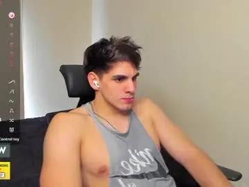 derekcb on Chaturbate 