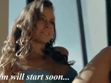 eva_fashionista — Goal: Undress till lingerie [999 tokens left] #lovense #cum #bigboobs #cute #feet