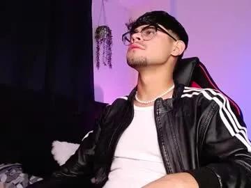 isaac_saenz on Chaturbate