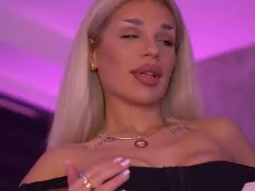 ivyrowa — I have a naughty mood today! Let's play  - Goal: Control my pussy 5m [600 tokens left] #blonde #teen #biglips #bigass #lovense