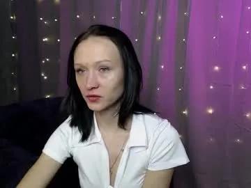mia_cuteu on Chaturbate