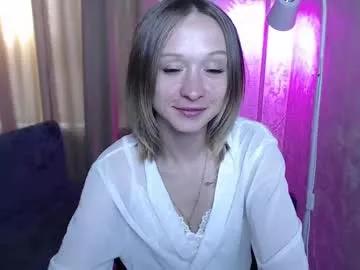 mia_cuteu on Chaturbate